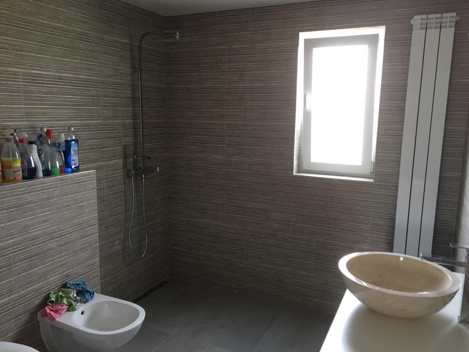 Sanitair installatie — VT Verwarming Sanitair Mariakerke